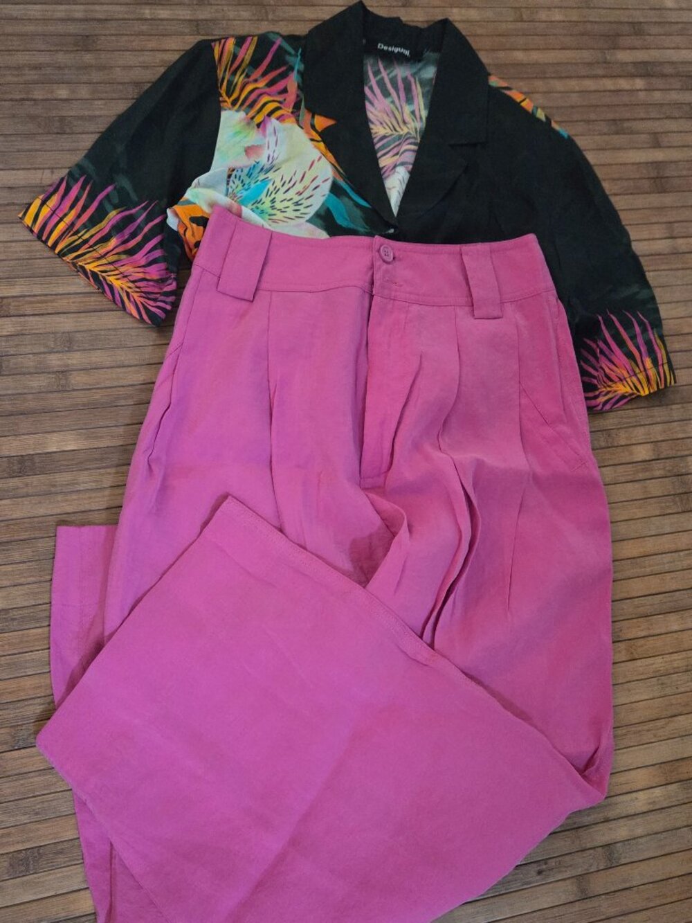 Anthropologie Silk Crop Pants With Tags, Size 00